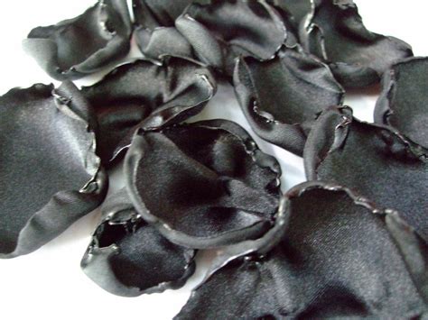 Black flower petals black rose petals table decor flower | Etsy | Flower petals, Flower girl ...