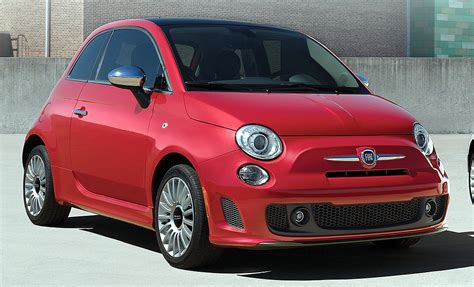 Fiat 500 USA: 2019 Fiat 500 and 500 Abarth Specs