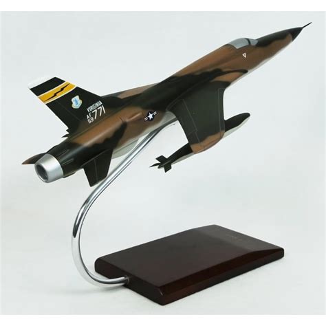 F-105D Thunderchief Model | Aircraft Spruce