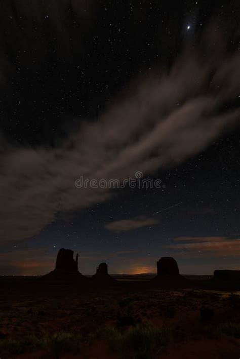 Night Sky with Stars Above Monument Valley Stock Photo - Image of sunrise, arizona: 103938772