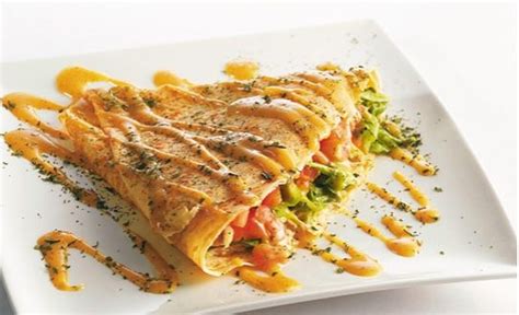 Crepas saladas. | Comida, Crepes, Emplatado de alimentos