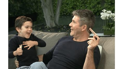 Simon Cowell wants more kids - 8days