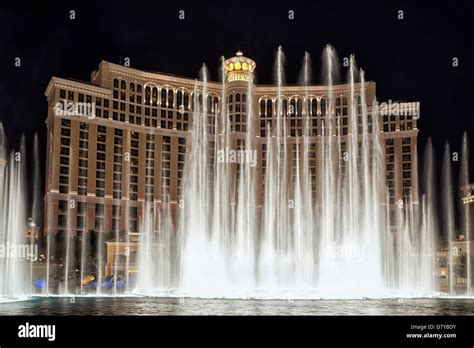 Bellagio Fountains - Las Vegas- Nevada - USA Stock Photo - Alamy