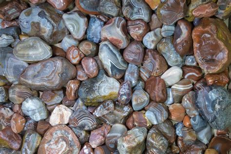 Here are some of the best Lake Superior Agates that my girlfriend and I found in 2018. Duluth ...