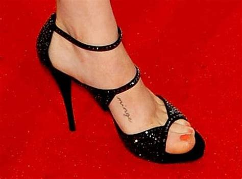 Amanda seyfried tattoo on Foot