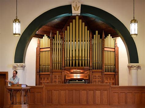 A church closes, but where does its pipe organ go? | Religion News Service