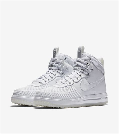 Nike Lunar Force 1 Duckboot 'White'. Nike SNKRS