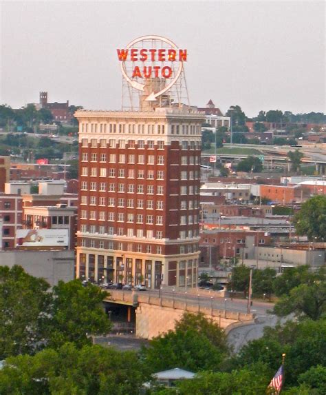 Kansas City Daily Photo: Western Auto Building