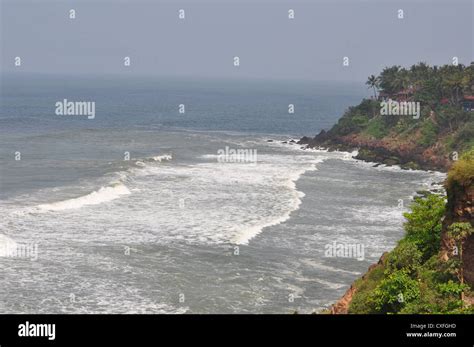 Varkala cliff hi-res stock photography and images - Alamy