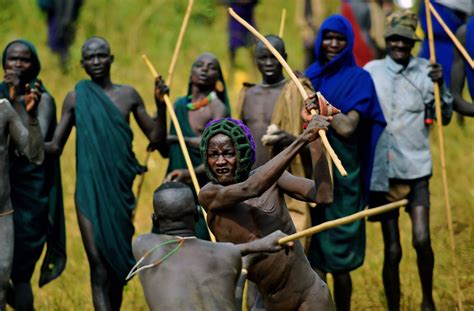 ETHIOPIA-CULTURE-TRIBES-SURI