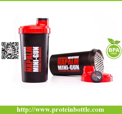 700ml protein shaker bottle with strainer - Shaker & Petg Jugs Factory