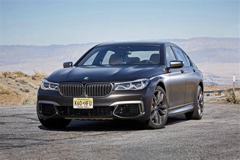 2018 BMW 7 Series M760i xDrive Pricing - For Sale | Edmunds