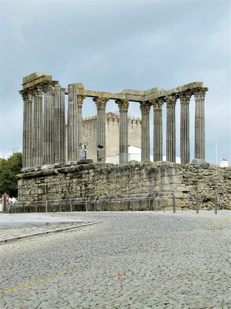 Evora Roman Temple 1 | Chuck Moravec | Flickr