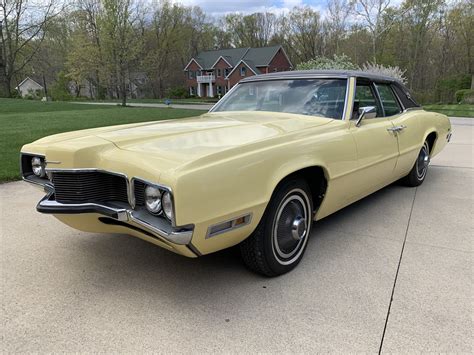 1970 Ford Thunderbird Landau available for Auction | AutoHunter.com | 6483874