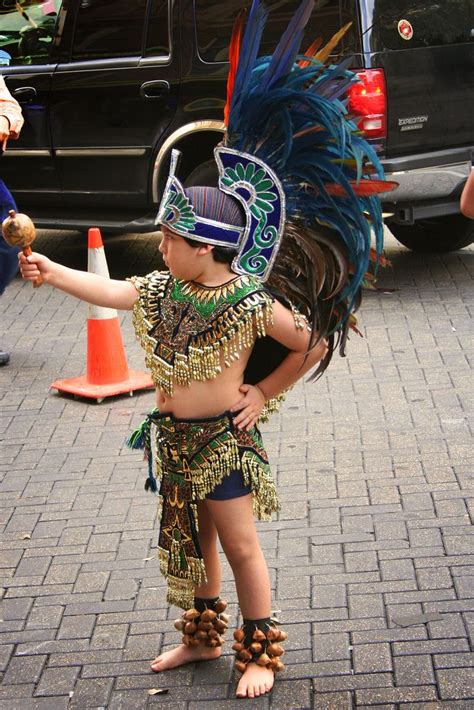 Aztec Dancers | lannadelarosa | Flickr | Aztec costume, Aztec warrior, Aztec