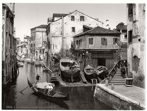 Historic B&W photos of Venice, Italy (19th century) | MONOVISIONS