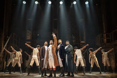 Review: HAMILTON Returns to The Fabulous Fox Theatre in St. Louis | Review St. Louis