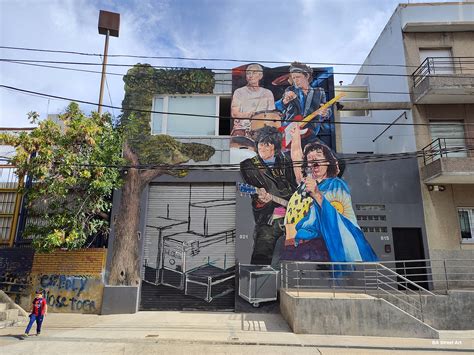 Rolling Stones mural in La Boca by Campos Jesses | BA Street Art