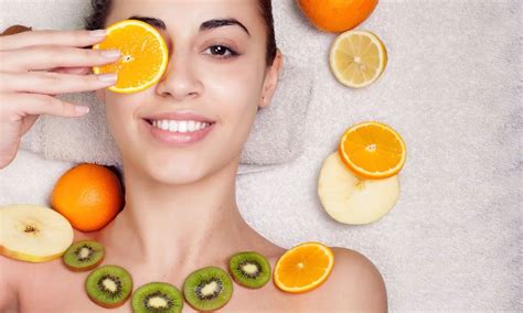 Which vitamins and minerals are essential for healthy skin? - FITPAA