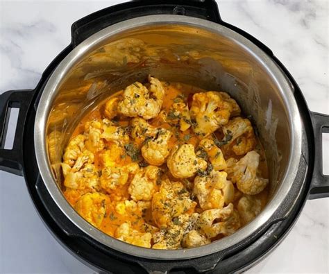 Instant Pot Cauliflower Curry • Simple Sumptuous Cooking