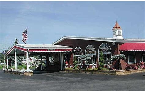 Landmark Motor Inn | Lodging in South Glens Falls, New York