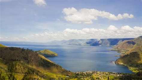 Sumatra | Lake Toba North Sumatra | Authentic Indonesia Travel Agency