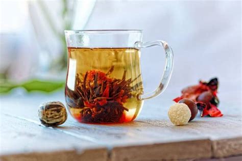 12 Benefits of Drinking Blooming Tea Regularly - Tea Sante