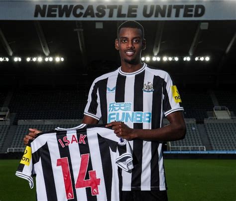 Newcastle United confirm Alexander Isak deal - Football España