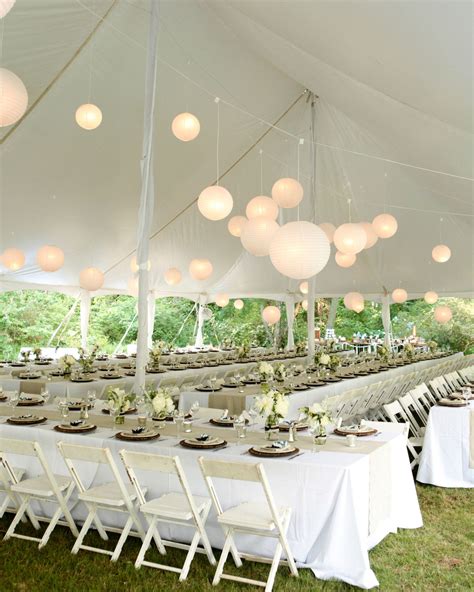 28 Tent Decorating Ideas That Will Upgrade Your Wedding Reception | Wedding tent decorations ...