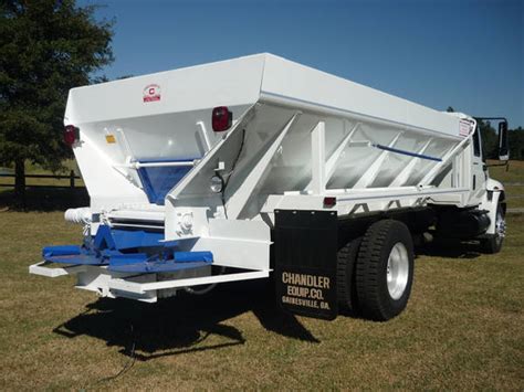 2019 Chandler Truck Mount Poultry Litter Spreader Dry Manure/Litter Spreader (1498821) CHANDLER ...