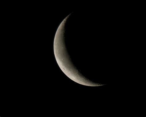 Waning Crescent Moon (NASA, Marshall, 02/20/09) | Editor's n… | Flickr