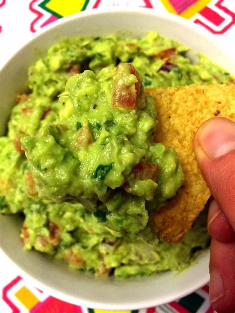 Easy Guacamole Recipe – Best Ever Authentic Mexican Restaurant-Style ...