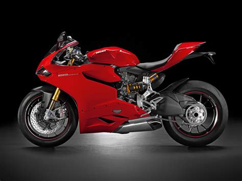 2012 Ducati 1199 Panigale Redefines the Word 'Superbike' - Asphalt & Rubber