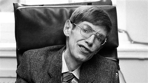 These are the discoveries that made Stephen Hawking famous | Young man and Physicist