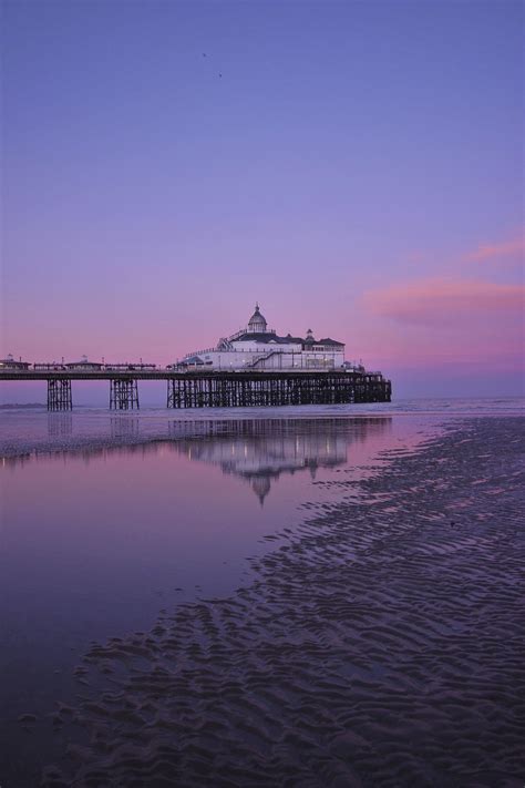 The Pier Hotel in Eastbourne directly overlooks the beach, promenade and (of course) the pier ...