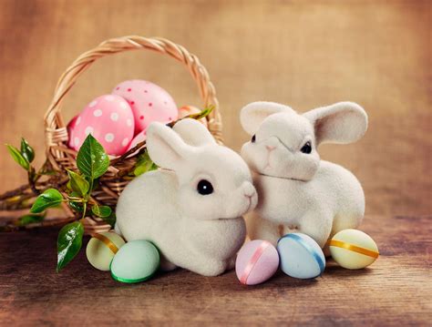 21 Easter Eggs with Rabbit Wallpapers - Wallpaperboat