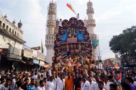 Hyderabad: Ganesh immersion procession - Social News XYZ