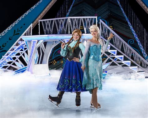 Disney on Ice Presents Frozen_Anna & Elsa | The Pinky Project