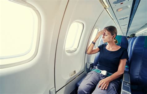 Flight anxiety: how to get over a fear of flying | Psychologies