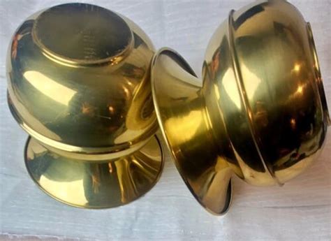 2 Old Brass Spittoons, One labeled made in New England, one Unmarked ...