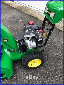 John Deere 2 stage Snow Blower model 1028E | Snow Blowers