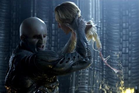 Prometheus Movie Plot Ending, Explained - The Cinemaholic