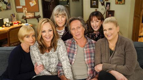 The 'Mom' Cast Reflects on Their Favorite Moments Ahead of Series Finale