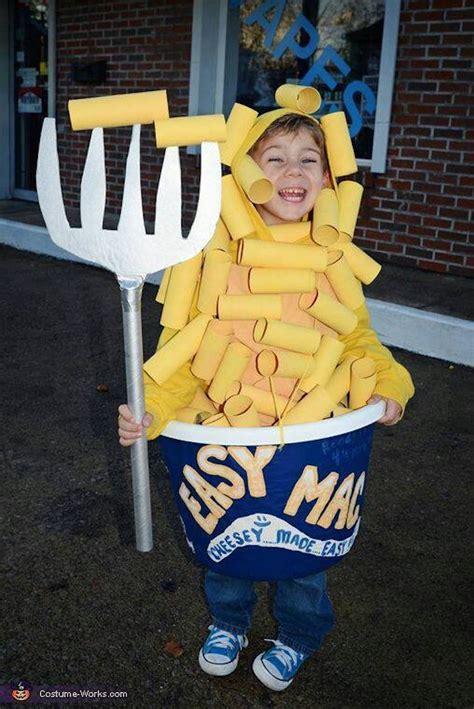 20 Funny Halloween Costumes that Everyone Loves!