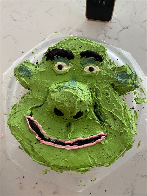 goofy ahh shrek cake in 2023 | Shrek cake, Goofy cake, Cute birthday cakes