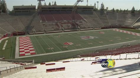 Fresno State Bulldogs getting ready to kick off first home game of the ...