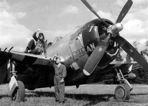 P-47 Thunderbolt 9AF nose art "Texan" | World War Photos