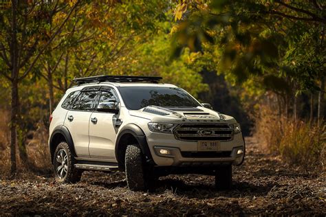 Ford Everest Colors - Make Your Personality