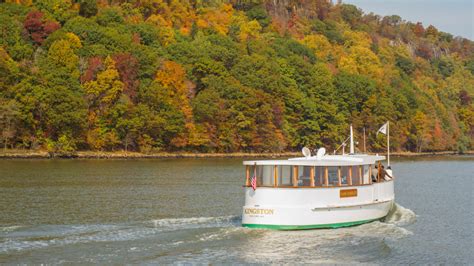 10 fall foliage leaf-peeping cruises you can take from NYC this fall