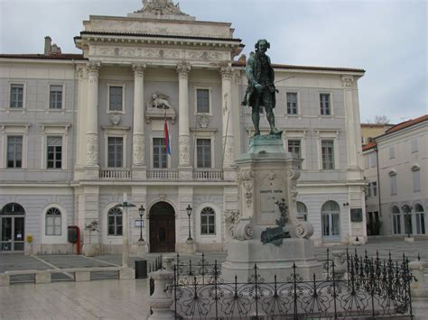 Tartini square, Piran Slovenia Izola, Piran, Coast, Louvre, Building, Landmarks, Travel ...